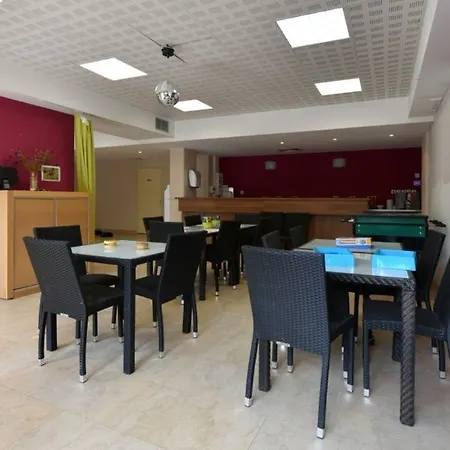 Aparthotel Mmv Les Terrasses D'isola 3*