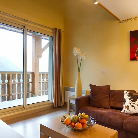 Mmv Les Terrasses D'isola Aparthotel 3*